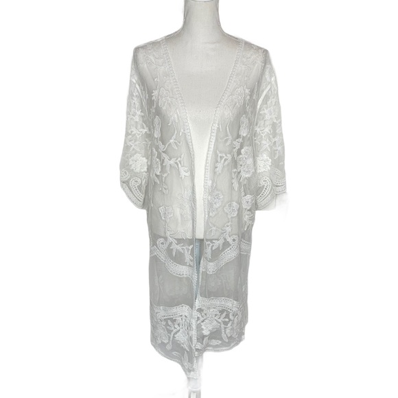 COLLECTION 18 for EXPRESS White Lace Kimono NWT - Picture 3 of 15